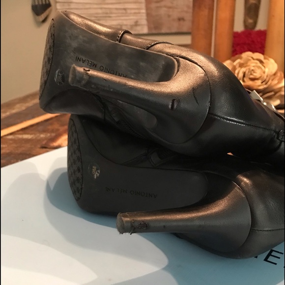 Antonio Melani Black Leather Heeled Boots - Picture 10 of 12